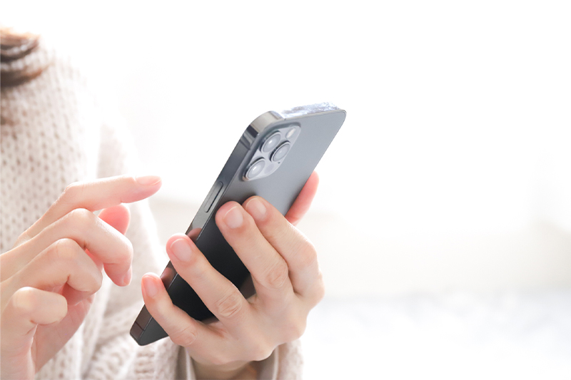 LINEまたはお電話で受付